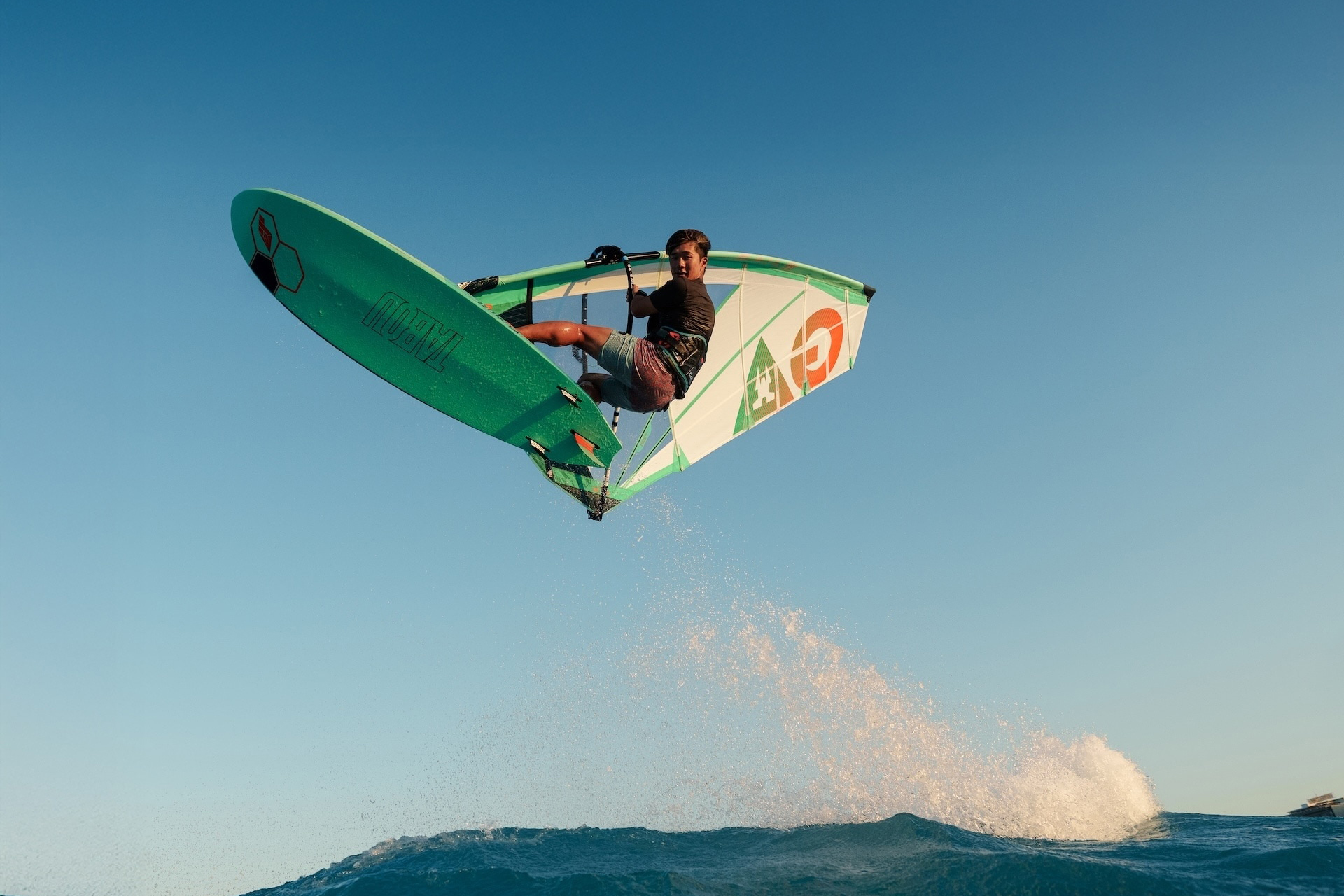 2026 Tabou, Board, 3S +, 3S plus, 3 style, Freewave, Freemove, Wave, waveriding, freestyle wave, JP freestyle wave, Duotone Freewave, Blast, Goya One 12, Starboard kode