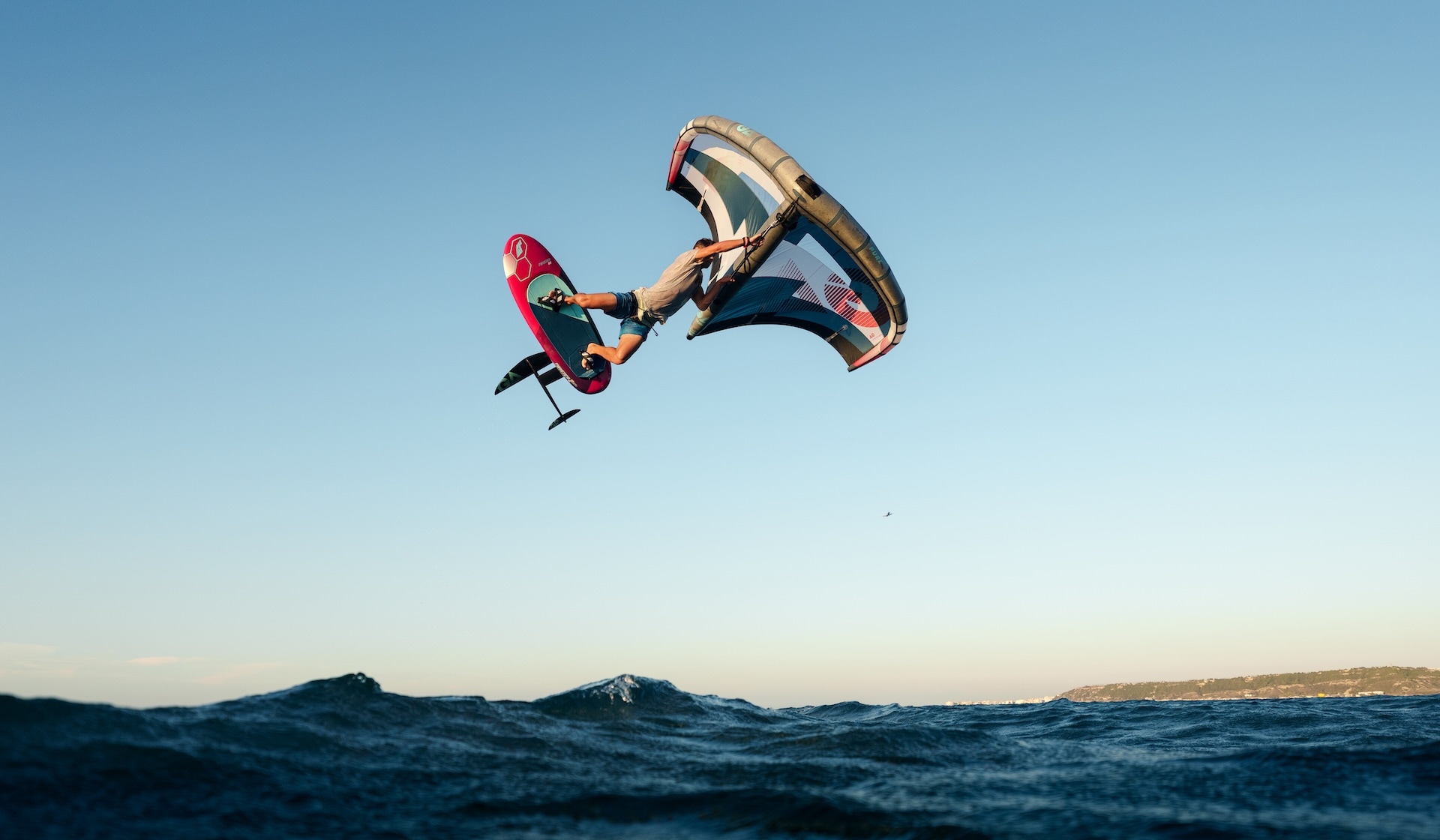 Tabou Twister, High Performance, Radical riding, Freestyle, Freride, surf foil, performance, freeride, wingfoil board 2026, Wingsurf, wing, board, foil